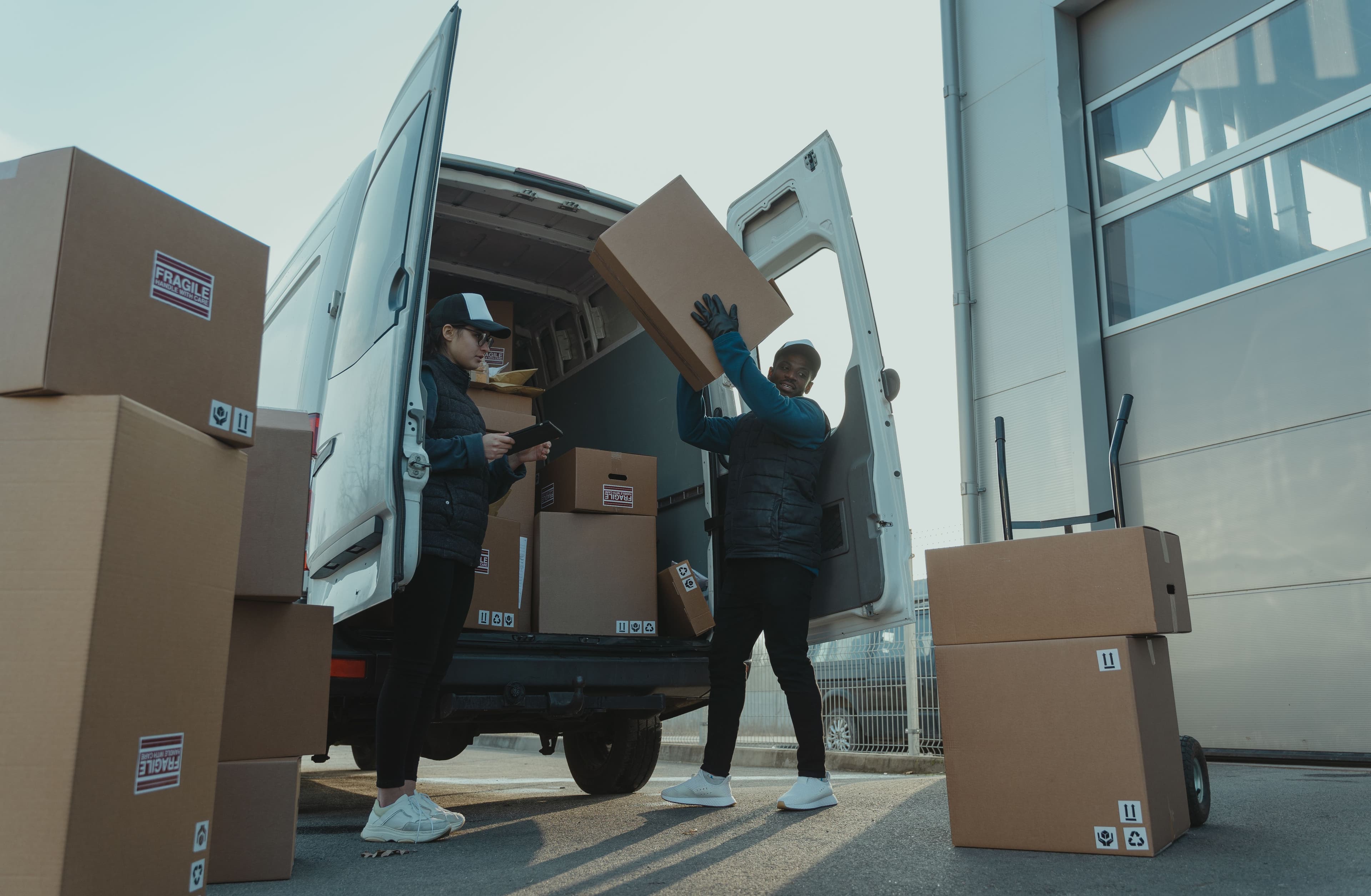 DFWerrands warehouse package sorting